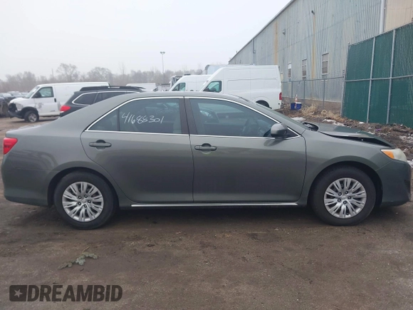 2012 Toyota Camry L with VIN 4T1BF1FK7CU528875, listed as a IAAI auction lot 41688301 with 107,694 mi miles. Bid and sale history available at carsss.com. Image 13.