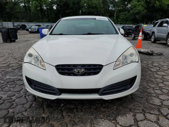2011 Hyundai Genesis Coupe z VIN KMHHT6KD7BU054383, wystawiony jako Copart lot #59680965 z przebiegiem 101 832 mil mil oraz Szkoda całkowita • Salvage title. Historia ofert i sprzedaży dostępna na DreamBid. Obrazek 5.