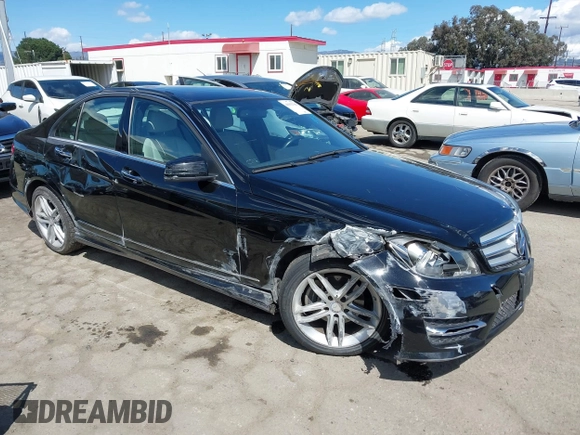 2013 Mercedes-Benz C-Class C 250 Sport with VIN WDDGF4HBXDR273481, listed as a IAAI auction lot 41933780 with 88,089 mi miles. Bid and sale history available at carsss.com. Image 1.