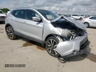 2017 Nissan Rogue SL with VIN JN1BJ1CP7HW030225, listed as a Copart auction lot 60650115 with 64,162 mi miles and Salvage title. Bid and sale history available at DreamBid. Image 4.