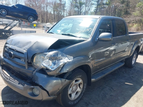 2004 Toyota Tundra Ltd with VIN 5TBDT48134S436107, listed as a IAAI auction lot 41970785 with 252,328 mi miles. Bid and sale history available at carsss.com. Image 17.
