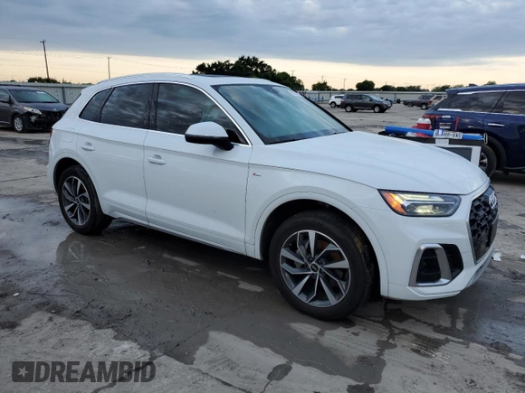 2023 Audi Q5 S line Premium Plus z VIN WA1EAAFY4P2035574, wystawiony jako Copart lot #55351055 z przebiegiem 19 777 mil mil oraz Szkoda całkowita • Salvage title. Historia ofert i sprzedaży dostępna na DreamBid. Obrazek 4.