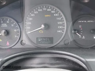 2004 Chevrolet Malibu with VIN 1G1ZS52F34F234077, listed as a IAAI auction lot 41615591 with 172,022 mi miles. Bid and sale history available at carsss.com. Image 7.
