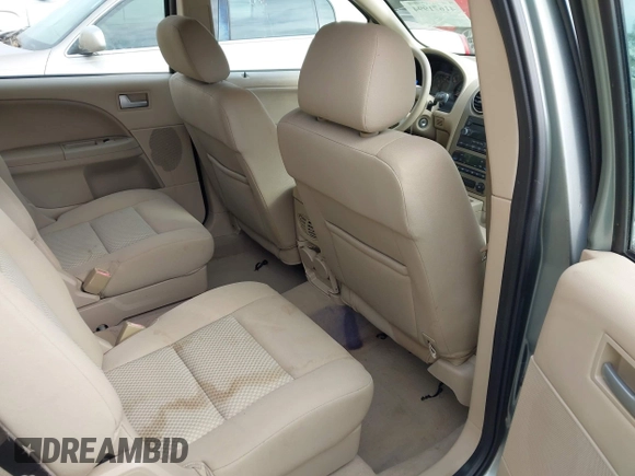 2005 Ford Freestyle SE with VIN 1FMZK01195GA74424, listed as a IAAI auction lot 41671994 with 238,292 mi miles. Bid and sale history available at carsss.com. Image 8.