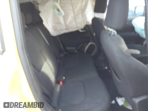 2016 Jeep Renegade Latitude with VIN ZACCJABT1GPE29482, listed as a IAAI auction lot 41694187 with Not Provided miles and . Bid and sale history available at carsss.com. Image 8.