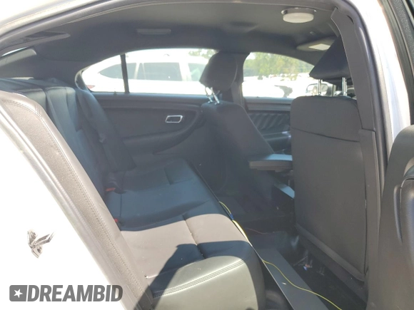 2019 Ford Police Interceptor z VIN 1FAHP2MK4KG113519, wystawiony jako Copart lot #65025415 z przebiegiem 41 679 mil mil oraz Czysty tytuł • Clean title. Historia ofert i sprzedaży dostępna na DreamBid. Obrazek 10.