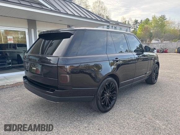 2019 Land Rover Range Rover HSE with VIN SALGS2SV5KA528460, listed as a IAAI auction lot 42184615 with 122,951 mi miles and . Bid and sale history available at DreamBid. Image 4.