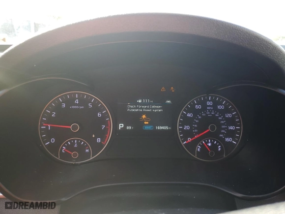 2019 Kia Optima SX with VIN 5XXGW4L29KG334451, listed as a Copart auction lot 80325584 with 169,405 mi miles and Non Repairable. Bid and sale history available at carsss.com. Image 9.