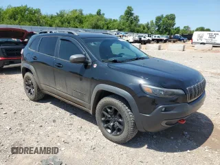 2019 Jeep Cherokee Trailhawk Elite with VIN 1C4PJMBN6KD275525, listed as a Copart auction lot 60636145 with 93,872 mi miles and Salvage title. Bid and sale history available at DreamBid. Image 4.