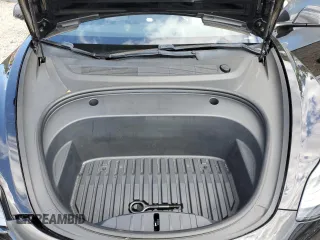 2021 Tesla Model 3 Standard Range Plus z VIN 5YJ3E1EA4MF942646, wystawiony jako Copart lot #56819945 z przebiegiem 39 599 mil mil oraz Nie do naprawy • Non repairable. Historia ofert i sprzedaży dostępna na DreamBid. Obrazek 11.