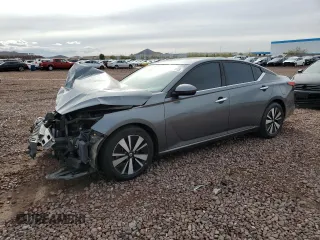 2022 Nissan Altima SV z VIN 1N4BL4DVXNN315420, wystawiony jako Copart lot #49069115 z przebiegiem 68 599 mil mil oraz Szkoda całkowita • Salvage title. Historia ofert i sprzedaży dostępna na DreamBid. Obrazek 1.