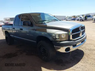 2006 Dodge 1500 SLT z VIN 1D7HA18N76S544973, wystawiony jako IAAI lot #42261659 z przebiegiem 169 819 mil mil oraz . Historia ofert i sprzedaży dostępna na DreamBid. Obrazek 1.