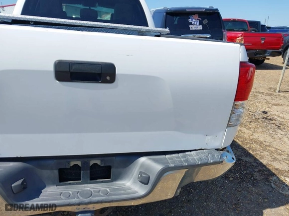 2012 Toyota Tundra 2WD Truck with VIN 5TFRY5F16CX130129, listed as a IAAI auction lot 39975911 with 256,778 mi miles. Bid and sale history available at carsss.com. Image 19.