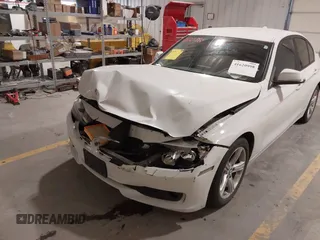 2014 BMW 3 Series 320i with VIN WBA3B1G57ENS79355, listed as a IAAI auction lot 41620998 with 97,362 mi miles. Bid and sale history available at carsss.com. Image 6.