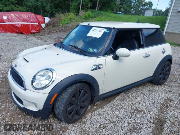 2010 MINI Hardtop S with VIN WMWMF7C55ATX44898, listed as a IAAI auction lot 42727762 with 131,845 mi miles and . Bid and sale history available at DreamBid. Image 2.