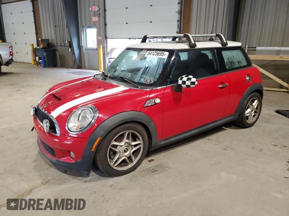 2010 MINI Hardtop S z VIN WMWMF7C53ATZ72544, wystawiony jako Copart lot #64125695 z przebiegiem 70 587 mil mil oraz Czysty tytuł • Clean title. Historia ofert i sprzedaży dostępna na DreamBid. Obrazek 1.
