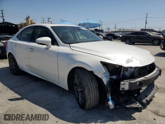 2018 Lexus IS 300 z VIN JTHBA1D22J5077107, wystawiony jako Copart lot #62941135 z przebiegiem 44 754 mil mil oraz Szkoda całkowita • Salvage title. Historia ofert i sprzedaży dostępna na DreamBid. Obrazek 4.
