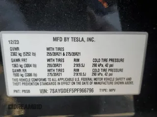 2023 Tesla Model Y Performance with VIN 7SAYGDEF5PF966796, listed as a Copart auction lot 88097325 with 6,927 mi miles and Salvage Title. Bid and sale history available at DreamBid. Image 12.