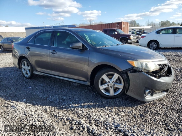 2013 Toyota Camry L with VIN 4T1BF1FK3DU691251, listed as a Copart auction lot 85481704 with 176,501 mi miles and Salvage Title. Bid and sale history available at DreamBid. Image 4.