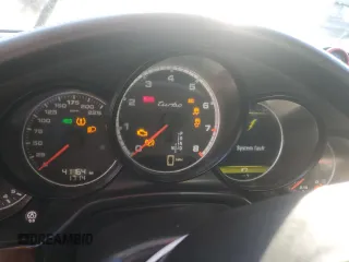 2010 Porsche Panamera Turbo z VIN WP0AC2A75AL090720, wystawiony jako Copart lot #47013455 z przebiegiem 41 164 mil mil oraz Nie do naprawy • Non repairable. Historia ofert i sprzedaży dostępna na DreamBid. Obrazek 9.