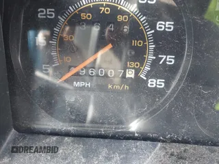 1995 Chevrolet Chevy Van z VIN 1GNEG25Z4SF221421, wystawiony jako IAAI lot #42003616 z przebiegiem 196 007 mil mil oraz . Historia ofert i sprzedaży dostępna na DreamBid. Obrazek 15.