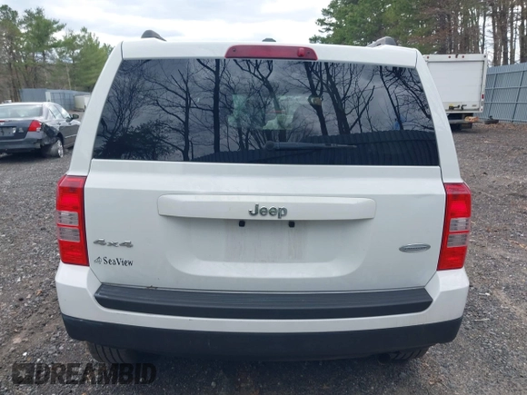 2016 Jeep Patriot High Altitude with VIN 1C4NJRFB2GD671687, listed as a IAAI auction lot 42038220 with 93,973 mi miles and . Bid and sale history available at carsss.com. Image 16.