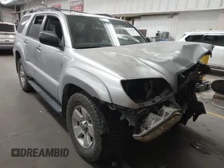 2008 Toyota 4Runner SR5 with VIN JTEZU14R58K011954, listed as a IAAI auction lot 41750443 with 262,787 mi miles. Bid and sale history available at carsss.com. Image 1.