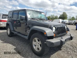 2013 Jeep Wrangler Unlimited Sport z VIN 1C4HJWDG2DL698061, wystawiony jako Copart lot #57823945 z przebiegiem 144 558 mil mil oraz Czysty tytuł • Clean title. Historia ofert i sprzedaży dostępna na DreamBid. Obrazek 4.