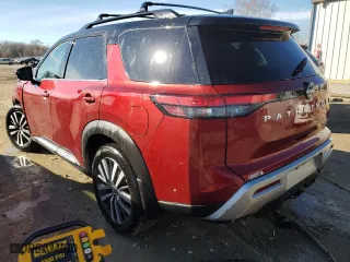 2022 Nissan Pathfinder Platinum with VIN 5N1DR3DK8NC269210, listed as a Copart auction lot 46353535 with 63,491 mi miles and Salvage Title. Bid and sale history available at carsss.com. Image 2.