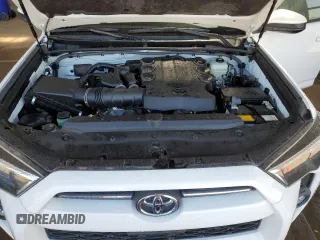 2022 Toyota 4Runner SR5 z VIN JTEMU5JR7N6001436, wystawiony jako Copart lot #58497904 z przebiegiem 48 364 mil mil oraz Czysty tytuł • Clean title. Historia ofert i sprzedaży dostępna na DreamBid. Obrazek 11.
