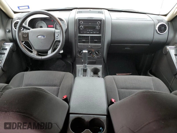 2010 Ford Explorer Sport Trac XLT z VIN 1FMEU3BE2AUF07380, wystawiony jako Copart lot #52099905 z przebiegiem 149 856 mil mil oraz Szkody całkowita. Historia ofert i sprzedaży dostępna na DreamBid. Obrazek 8.