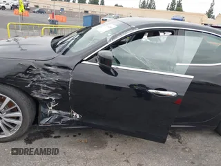 2015 Maserati Ghibli z VIN ZAM57XSA4F1151843, wystawiony jako IAAI lot #38392898 z przebiegiem 88 147 mil mil oraz . Historia ofert i sprzedaży dostępna na DreamBid. Obrazek 6.
