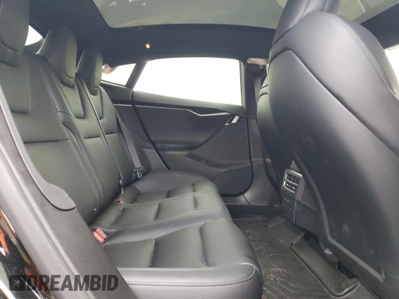 2020 Tesla Model S Performance with VIN 5YJSA1E46LF371225, listed as a Copart auction lot 86271744 with 20,045 mi miles and Salvage title. Bid and sale history available at DreamBid. Image 10.