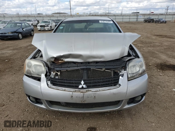 2009 Mitsubishi Galant ES z VIN 4A3AB36F59E031768, wystawiony jako Copart lot #51874305 z przebiegiem 141 638 mil mil oraz Szkoda całkowita • Salvage title. Historia ofert i sprzedaży dostępna na DreamBid. Obrazek 5.