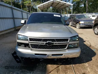 2003 Chevrolet Silverado 1500 with VIN 1GCEC14V63Z135024, listed as a Copart auction lot 73951784 with 175,425 mi miles and Salvage Title. Bid and sale history available at carsss.com. Image 5.