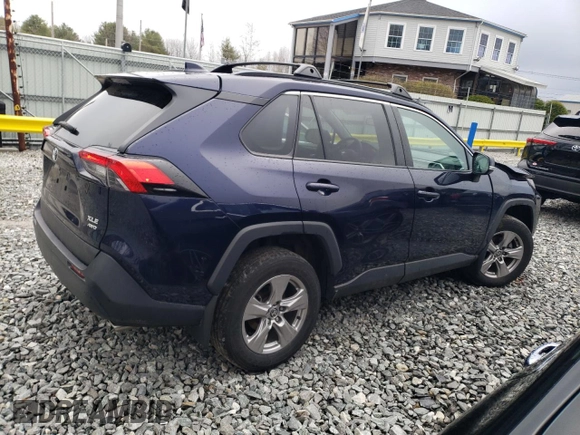2023 Toyota RAV4 XLE with VIN 2T3P1RFV1PW363786, listed as a Copart auction lot 53697715 with 8,220 mi miles and Salvage title. Bid and sale history available at DreamBid. Image 3.