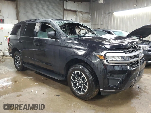 2022 Ford Expedition XLT with VIN 1FMJU1JTXNEA58503, listed as a Copart auction lot 44536905 with 0 mi miles and Non Repairable. Bid and sale history available at carsss.com. Image 4.