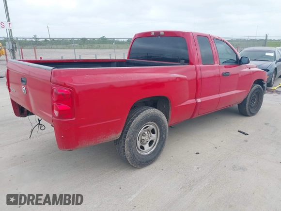 2006 Dodge Dakota ST with VIN 1D7HE22K16S580666, listed as a IAAI auction lot 41967448 with 173,123 mi miles and . Bid and sale history available at DreamBid. Image 4.