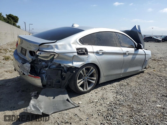 2018 BMW 4 Series 430i with VIN WBA4J1C55JBG75988, listed as a Copart auction lot 58623265 with 71,976 mi miles and Salvage title. Bid and sale history available at DreamBid. Image 3.