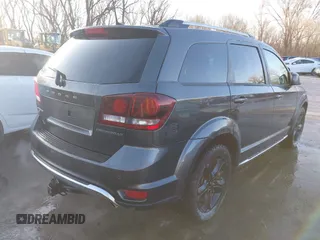 2018 Dodge Journey Crossroad with VIN 3C4PDDGG2JT504101, listed as a IAAI auction lot 41806369 with 112,172 mi miles. Bid and sale history available at carsss.com. Image 4.
