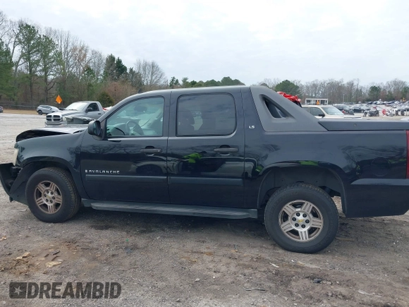 2007 Chevrolet Avalanche 1LT with VIN 3GNEC12077G137899, listed as a IAAI auction lot 41526144 with 245,890 mi miles and . Bid and sale history available at DreamBid. Image 14.