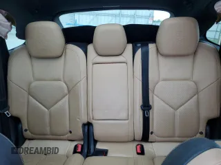 2014 Porsche Cayenne z VIN WP1AA2A26ELA97481, wystawiony jako Copart lot #53707755 z przebiegiem 185 787 mil mil oraz Szkody całkowita. Historia ofert i sprzedaży dostępna na DreamBid. Obrazek 10.