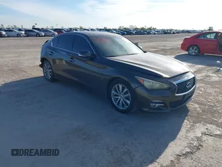 2014 Infiniti Q50 with VIN JN1BV7AP8EM683390, listed as a IAAI auction lot 40941679 with 154,408 mi miles. Bid and sale history available at carsss.com. Image 1.
