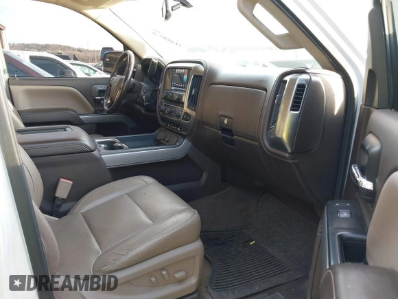 2018 Chevrolet Silverado 1500 LTZ with VIN 3GCUKSEC8JG487892, listed as a IAAI auction lot 41488036 with 142,559 mi miles. Bid and sale history available at carsss.com. Image 5.