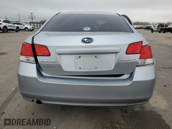 2012 Subaru Legacy Premium z VIN 4S3BMAC63C1015433, wystawiony jako Copart lot #50914025 z przebiegiem 135 944 mil mil oraz Szkoda całkowita • Salvage title. Historia ofert i sprzedaży dostępna na DreamBid. Obrazek 6.