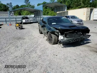 2022 Dodge Challenger R/T Scat Pack z VIN 2C3CDZFJ4NH251892, wystawiony jako Copart lot #53642865 z przebiegiem 42 974 mil mil oraz Szkoda całkowita • Salvage title. Historia ofert i sprzedaży dostępna na DreamBid. Obrazek 10.