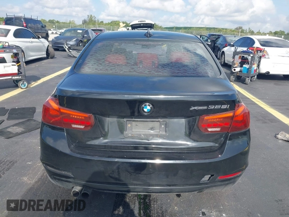 2013 BMW 3 Series 328i xDrive with VIN WBA3B3C59DJ810112, listed as a IAAI auction lot 42457122 with 117,568 mi miles and . Bid and sale history available at DreamBid. Image 16.