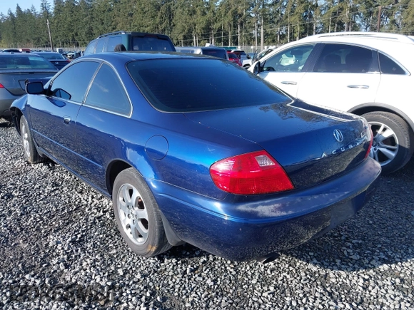 2002 Acura CL with VIN 19UYA42472A001930, listed as a IAAI auction lot 42008990 with 180,327 mi miles. Bid and sale history available at carsss.com. Image 3.