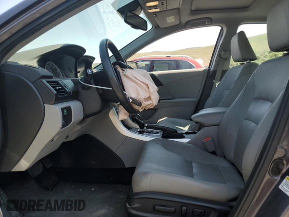 2015 Honda Accord Touring with VIN 1HGCR3F93FA038031, listed as a Copart auction lot 59813275 with 71,899 mi miles and Salvage title. Bid and sale history available at DreamBid. Image 7.