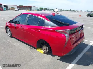 2017 Toyota Prius Two with VIN JTDKBRFU0H3538662, listed as a IAAI auction lot 42011499 with 90,862 mi miles. Bid and sale history available at carsss.com. Image 3.